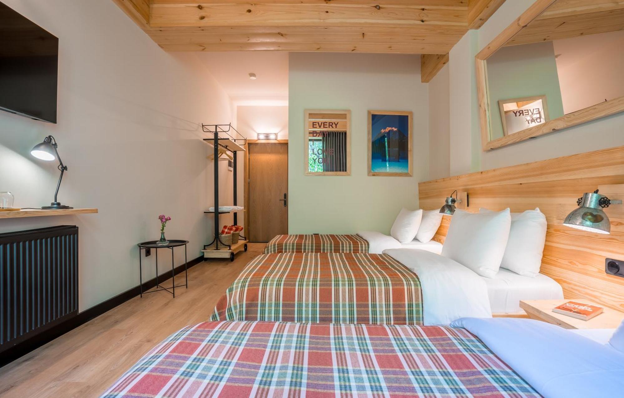 1740 Boutique Hotel Kazbegi Kültér fotó